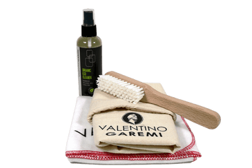 valentino_20garemi_20sneakers_20cleaning_20set_20kit_20vg_26b97ca0-a253-482a-b8f5-e929dc61ad8e.png