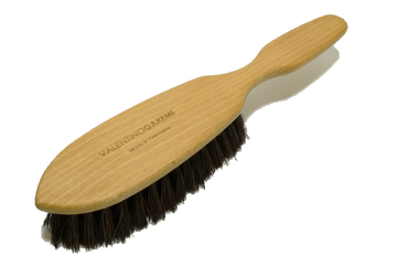 carpet_cleaning_brush_rough_bristle_madagascar_natural_valentino_garemi-min_b7cbf6e9-c6d7-4c95-96e8-5e0c1d1bdacb.png