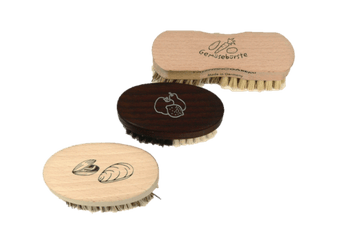 Kitchen Cleaning Brushes for Veggies Fruits & Clam by Valentino Garemi - valentinogaremi-usa