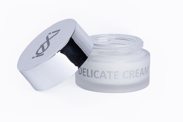 Delicate Leather Cream – Smooth Lotion for Fine Articles by Iexi Italy - valentinogaremi-usa