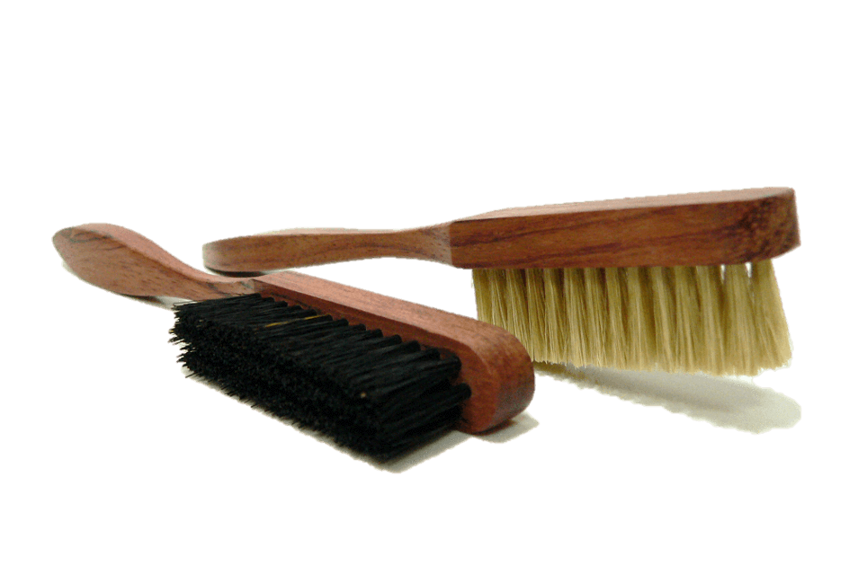 Shoe Edge Cleaning Brush - Boar Hair & Bubinga Wood Handle - by Famaco